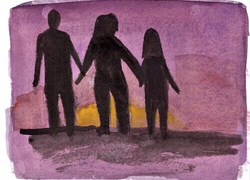 Auf dem mit Wasserfarben gemalten Bild sind drei Figuren zu sehen, welche sich jeweils an den Händen halten. Alle drei stehen vor einer, im Hintergrund zu sehenden, untergehenden Sonne.